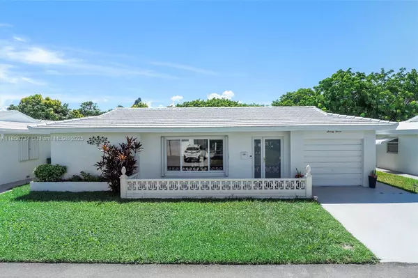7011 NW 73rd Ave, Tamarac, FL 33321