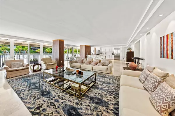 600 Grapetree Dr #3BS, Key Biscayne, FL 33149