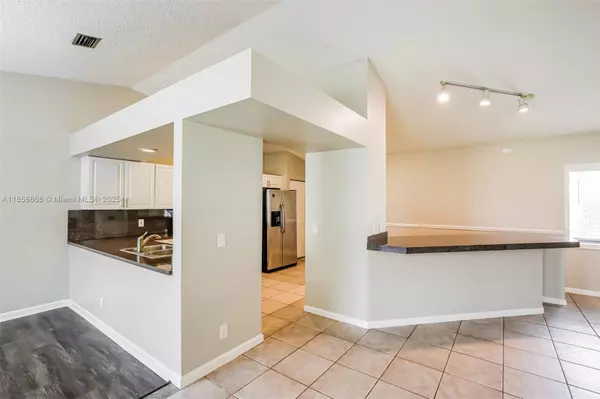 Wellington, FL 33414,899 Daffodil Dr