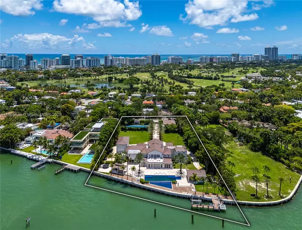 5940 N Bay Rd, Miami Beach, FL 33140