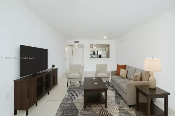 Miami, FL 33125,60 NW 37th Ave #405