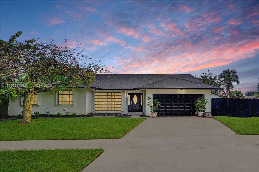 12720 SW 147th St, Miami, FL 33186