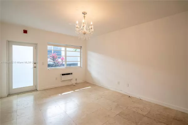 Miami Beach, FL 33139,1120 Euclid Ave #2