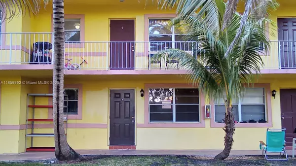 1826 Cleveland St #6, Hollywood, FL 33020