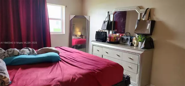 Lauderhill, FL 33313,1400 NW 43rd Ter #107