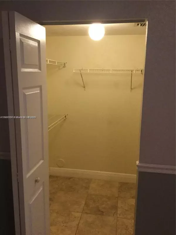 Miramar, FL 33025,2517 Centergate Dr #105