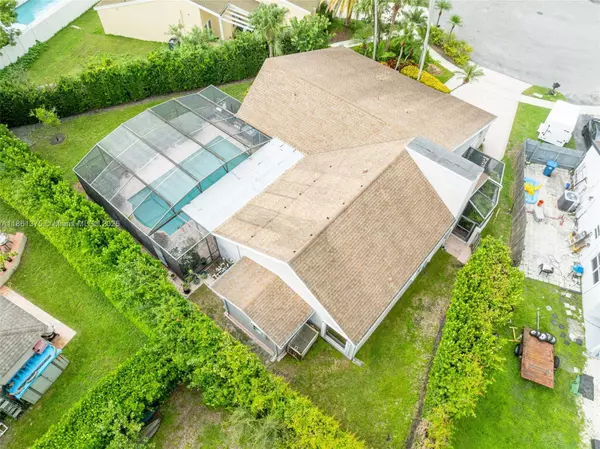 Weston, FL 33326,16796 Royal Poinciana Dr