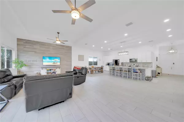 Miami, FL 33187,15012 SW 177th Ter