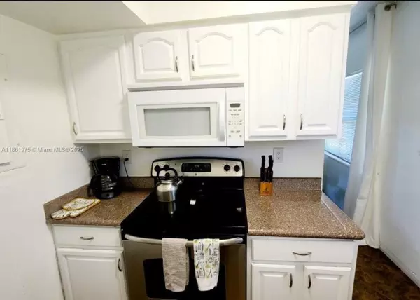 Miami Beach, FL 33141,233 80th St #2
