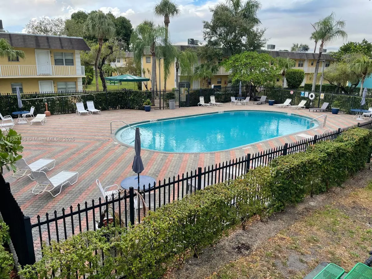Oakland Park, FL 33334,5162 NE 6th Ave #308