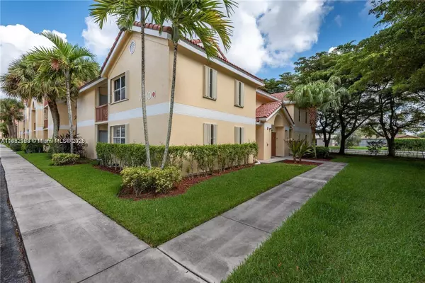 Tamarac, FL 33321,7610 Westwood Dr #112