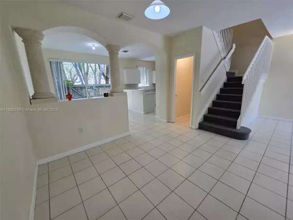 Homestead, FL 33035,2610 SE 14th Ave #300