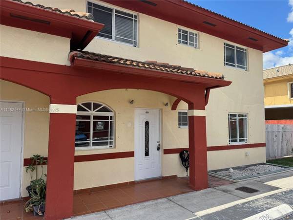 11041 W Okeechobee Rd #102, Hialeah Gardens, FL 33018