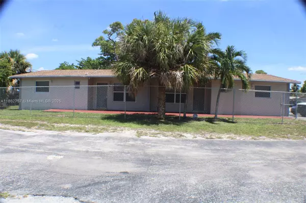3133 SW 13th St #1-2, Fort Lauderdale, FL 33312