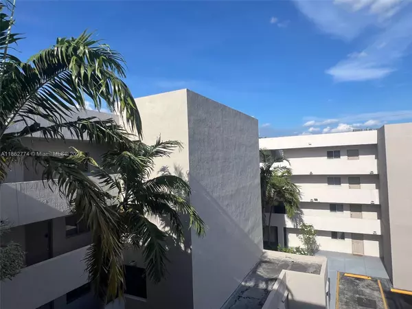 Hialeah, FL 33016,6091 W 22nd Ct #104