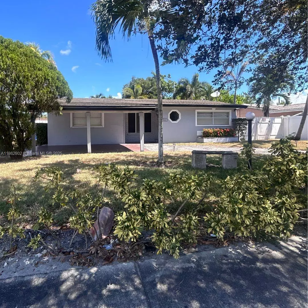 Pompano Beach, FL 33064,221 NE 24th St