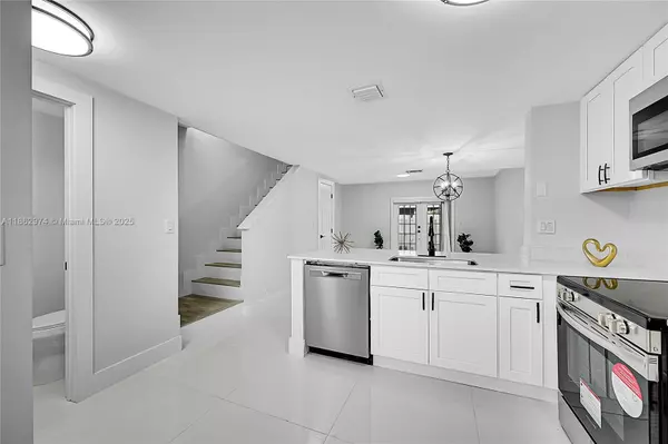 Pompano Beach, FL 33062,2699 NE 15th St