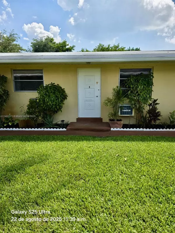 Hollywood, FL 33020,2241 Monroe St #8