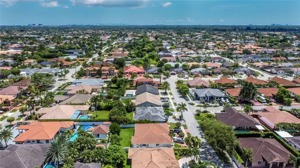 Miami, FL 33175,14211 SW 31st St