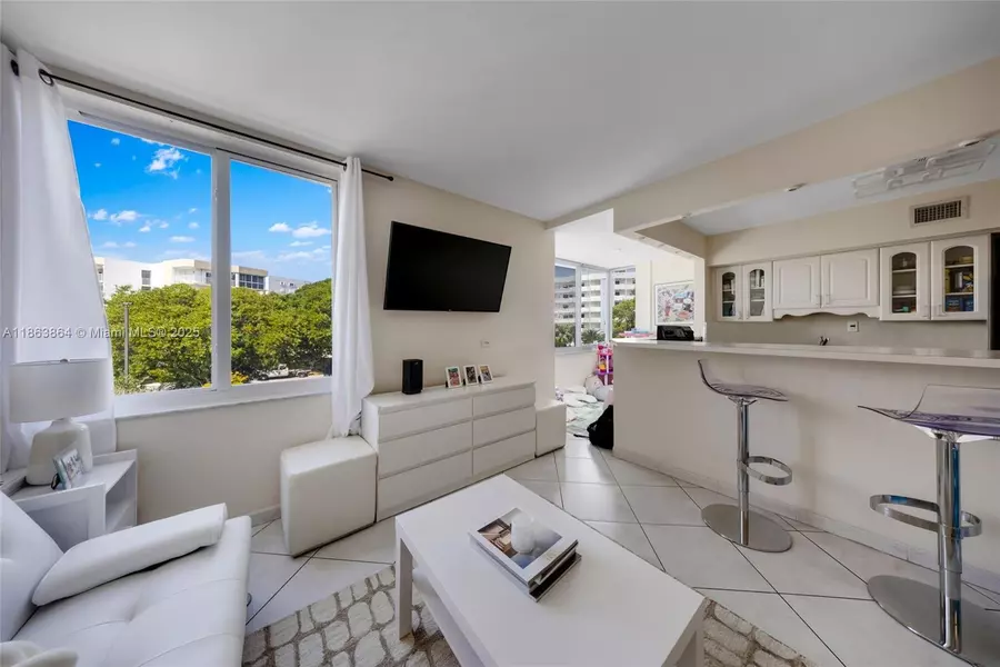 250 180th Dr #352, Sunny Isles Beach, FL 33160
