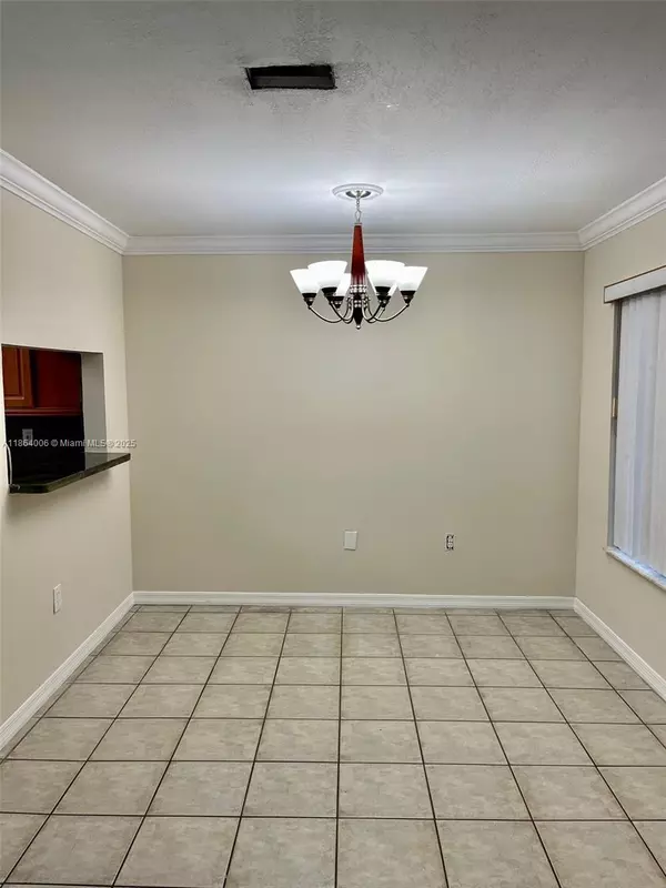 Miami, FL 33193,7362 SW 162nd Pl