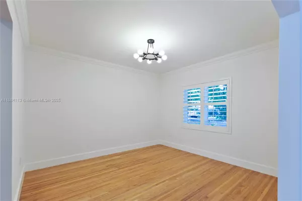 Coral Gables, FL 33146,518 Daroco Ave
