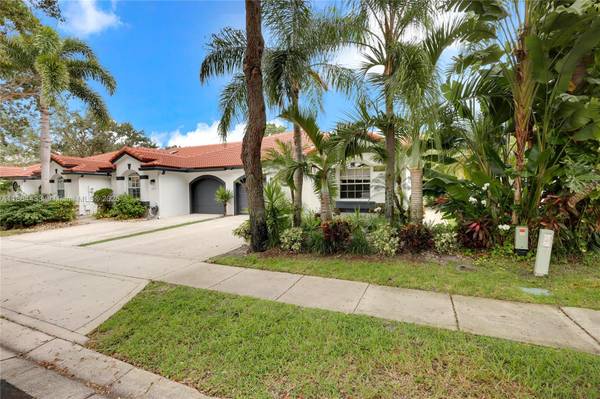 8273 Via Di Veneto, Boca Raton, FL 33496