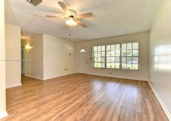 Port Charlotte, FL 33981,6551 Coliseum Blvd