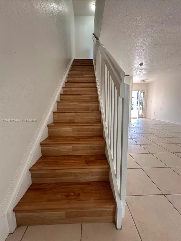 Miami, FL 33177,13713 SW 171st Ln