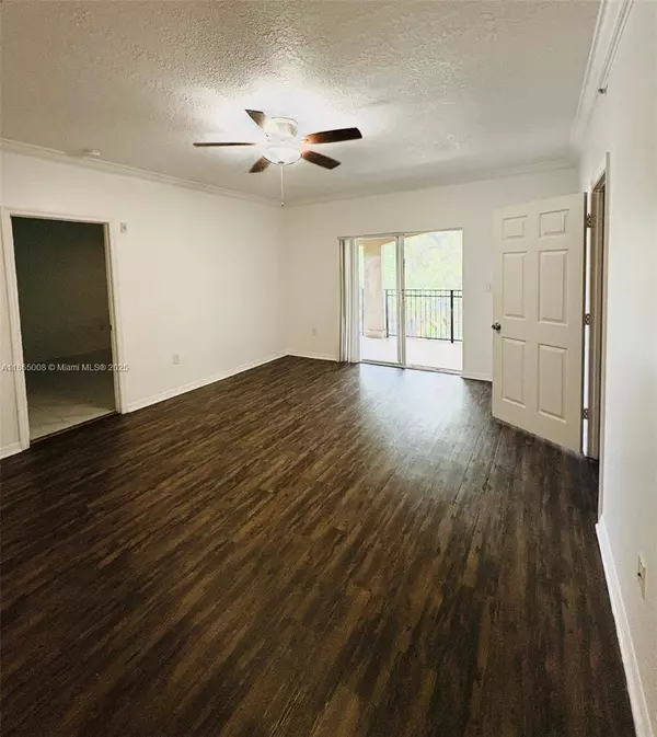 Pembroke Pines, FL 33025,11701 SW 2nd St #5306