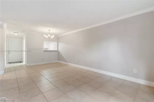 Miami, FL 33173,8600 SW 109th Ave #4-107