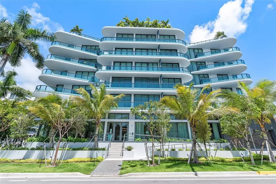 9901 W Bay Harbor Dr #402, Bay Harbor Islands, FL 33154