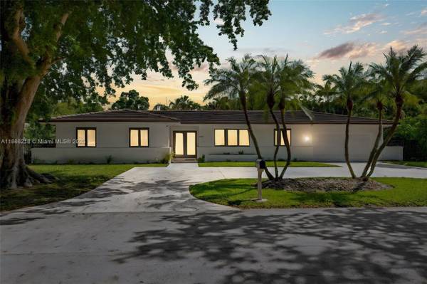 1460 Campamento Ave, Coral Gables, FL 33156