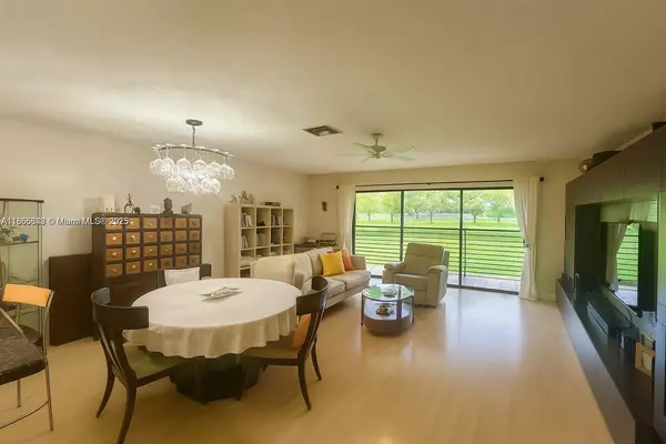 Margate, FL 33063,125 S Laurel Dr #506