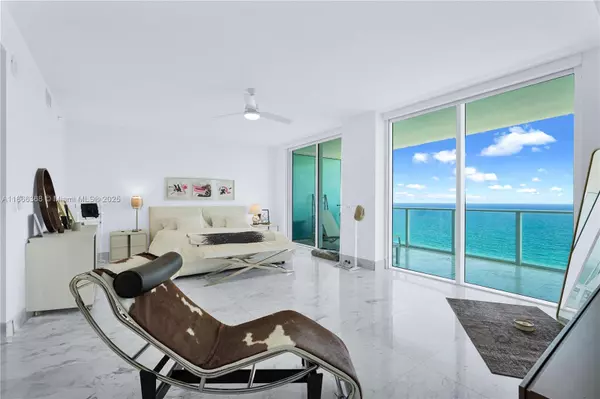 Hollywood, FL 33019,3951 S Ocean Dr #1901