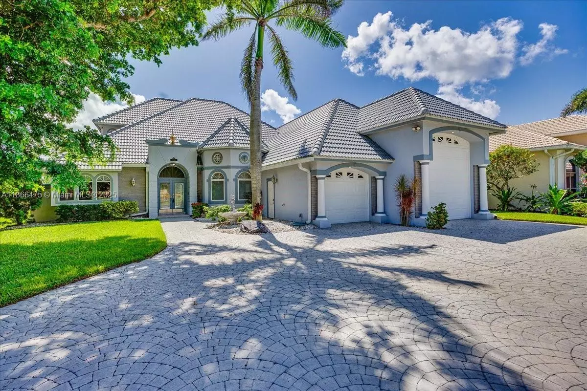 Fort Myers, FL 33908,14817 Laguna Drive