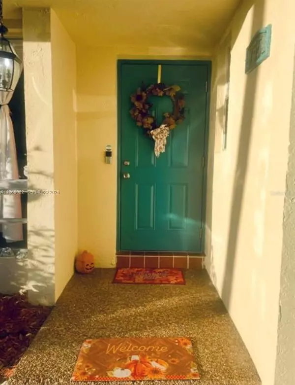 Davie, FL 33314,7551 SW 42nd Pl