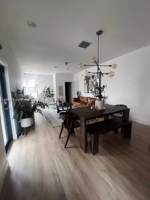 Doral, FL 33166,4803 NW 83rd Ct