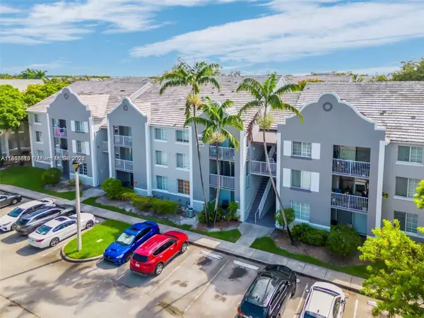 655 SW 111th Way #201, Pembroke Pines, FL 33025