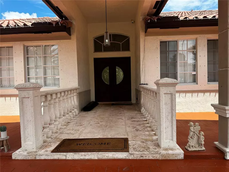 12365 NW 6th St, Miami, FL 33182