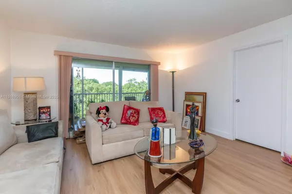 Pembroke Pines, FL 33027,500 SW 130th Ter #407A