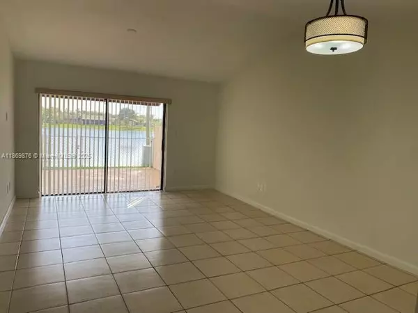 Miami, FL 33186,11741 SW 125th Ct