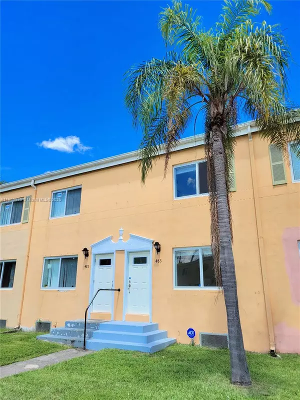 483 NW 84th Ln #483, Miami, FL 33150