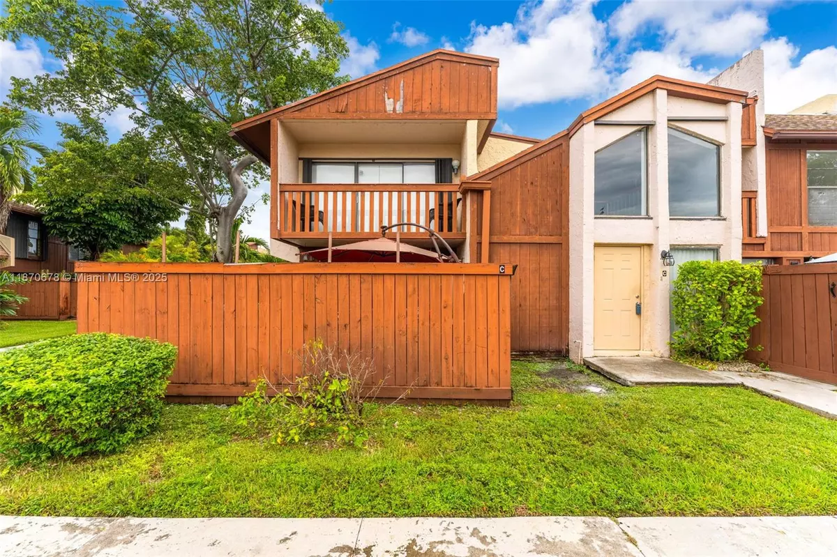 Miami, FL 33173,6614 SW 114th Pl #C-71