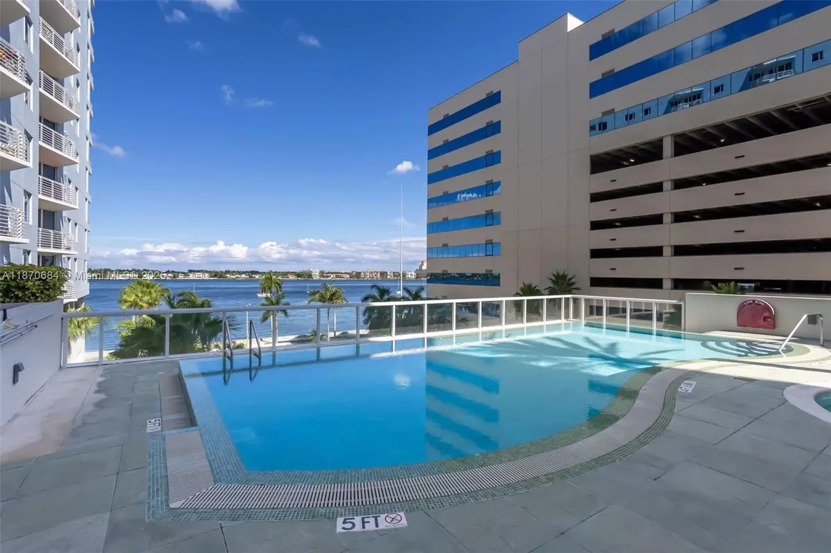 West Palm Beach, FL 33401,1551 N Flagler Dr #810