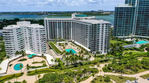 Bal Harbour, FL 33154,10275 Collins Ave #224