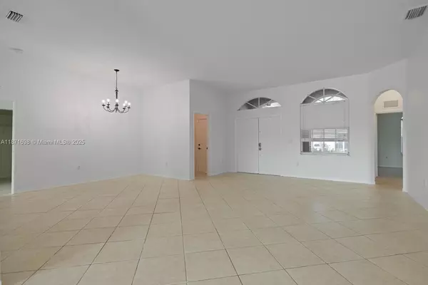 Homestead, FL 33035,1921 SE 16 Ave
