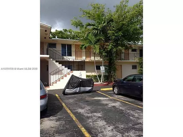 13990 NE 20th Ct #6, North Miami Beach, FL 33181