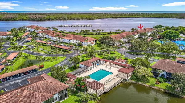 Stuart, FL 34997,6082 SE Landing Way #11