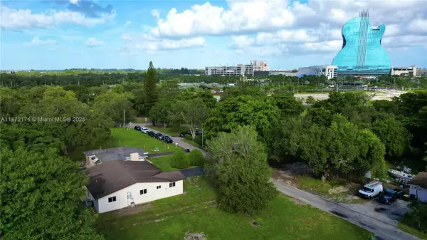 4460 SW 59th Ct, Dania Beach, FL 33314